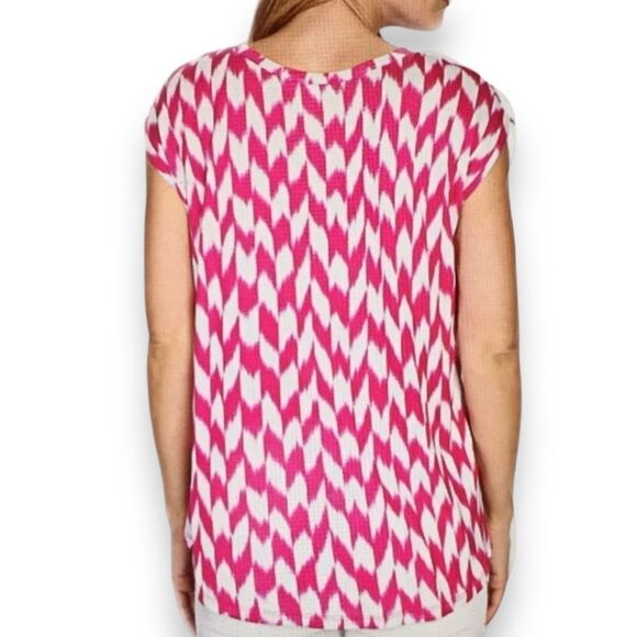 White and Pink Checkered Sleeveless Year-Round Top By Micheal Kors - Picture 2 of 3